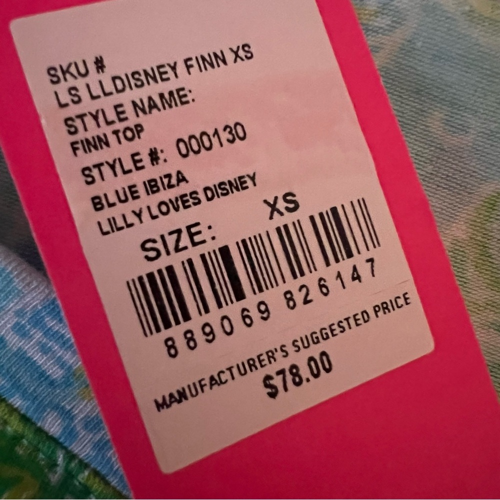Lilly Pulitzer Lilly Loves Disney Top NWT - Picture 3 of 9